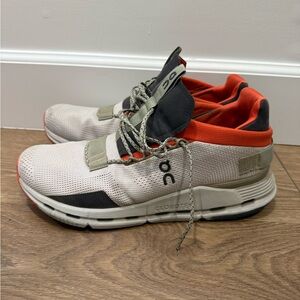 On Cloudnova Size 10.5 Silver/Orange